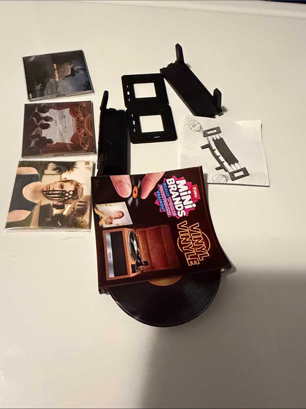 Mini Brands Vinyl Toy Set - Black